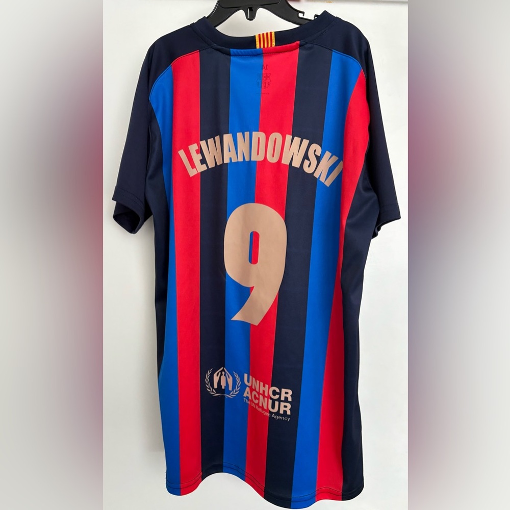 Lewandowski Soccer Jersey #9 FCB size 14 kid